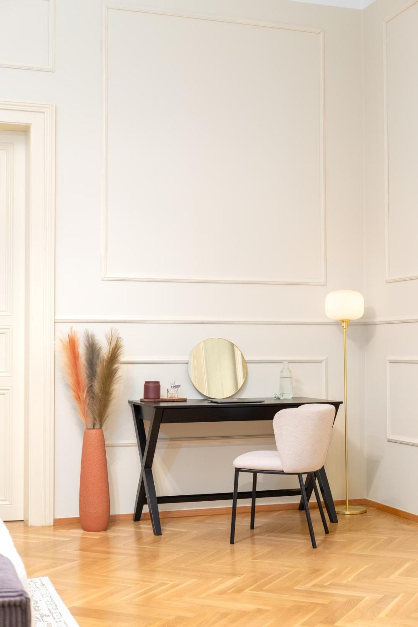 Stru House By Prague Days - Luxurious Apartments Next To National Theatre Buitenkant foto