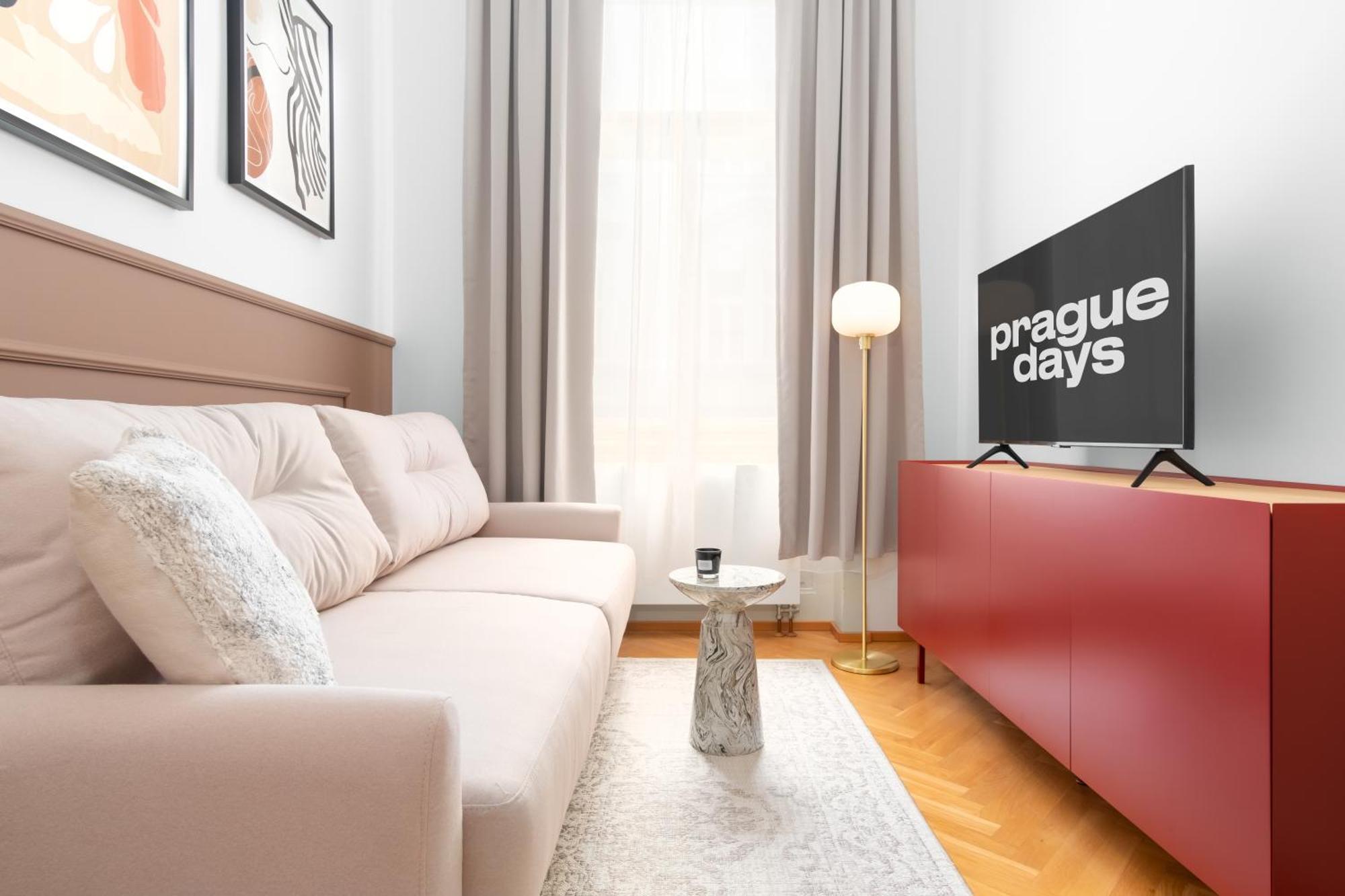 Stru House By Prague Days - Luxurious Apartments Next To National Theatre Buitenkant foto