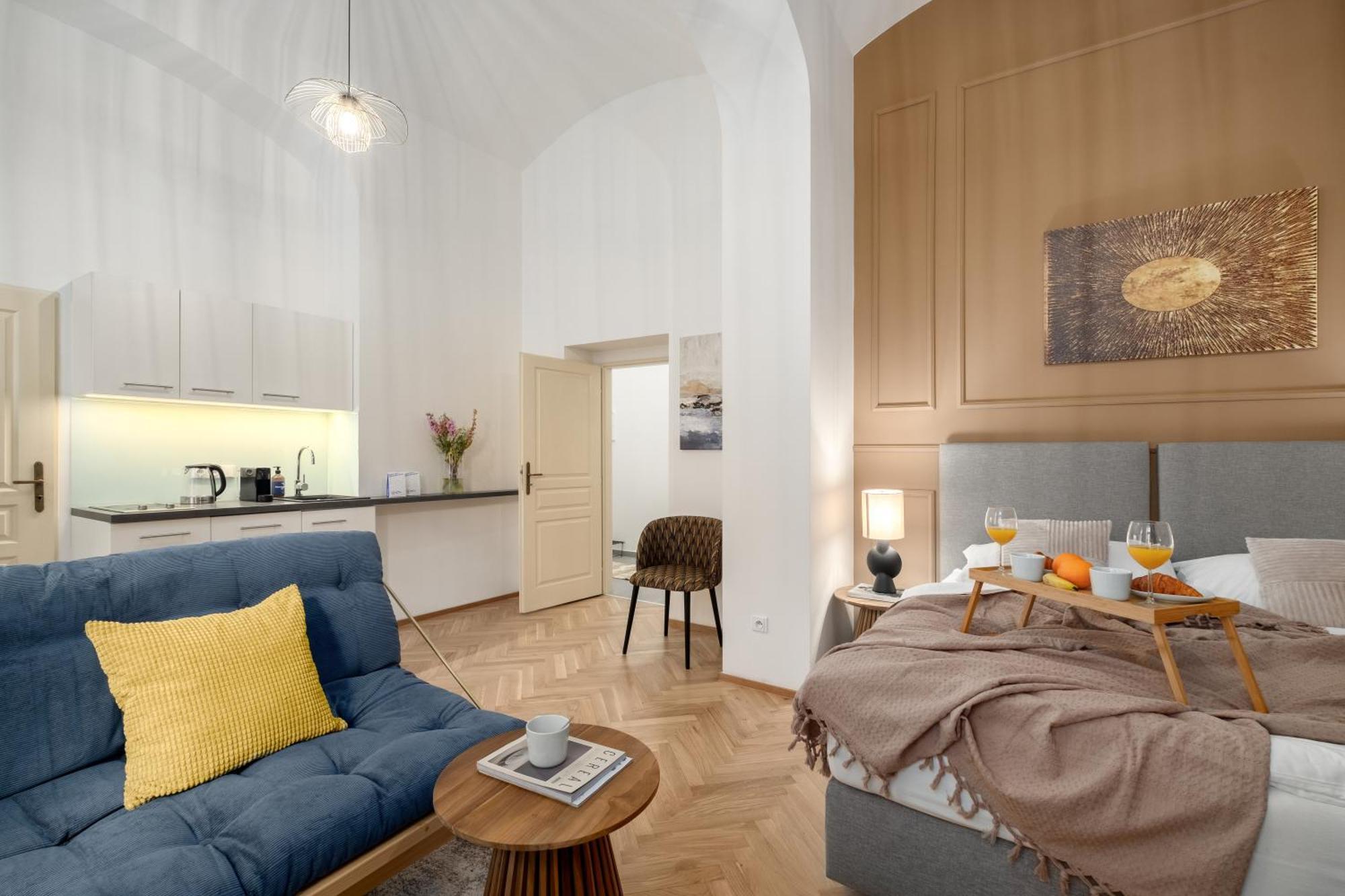 Stru House By Prague Days - Luxurious Apartments Next To National Theatre Buitenkant foto