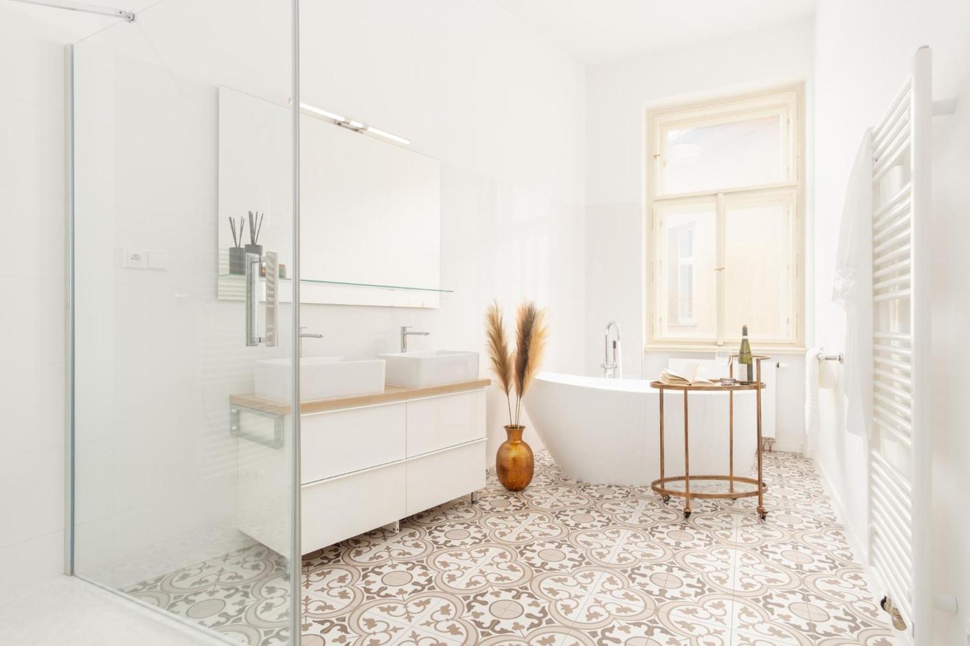 Stru House By Prague Days - Luxurious Apartments Next To National Theatre Buitenkant foto