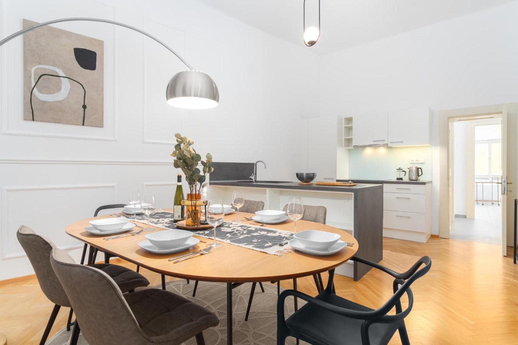 Stru House By Prague Days - Luxurious Apartments Next To National Theatre Buitenkant foto