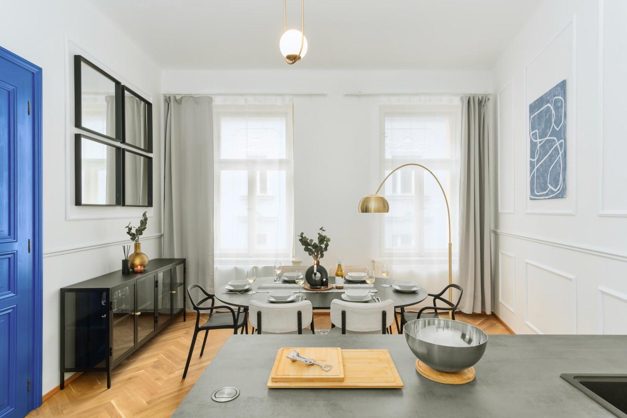 Stru House By Prague Days - Luxurious Apartments Next To National Theatre Buitenkant foto